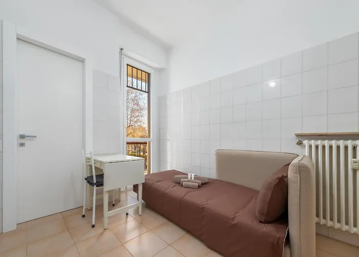 Free Private Parking - 5 Min To Metro - Access Control Guard - Quiet Apartmán *
